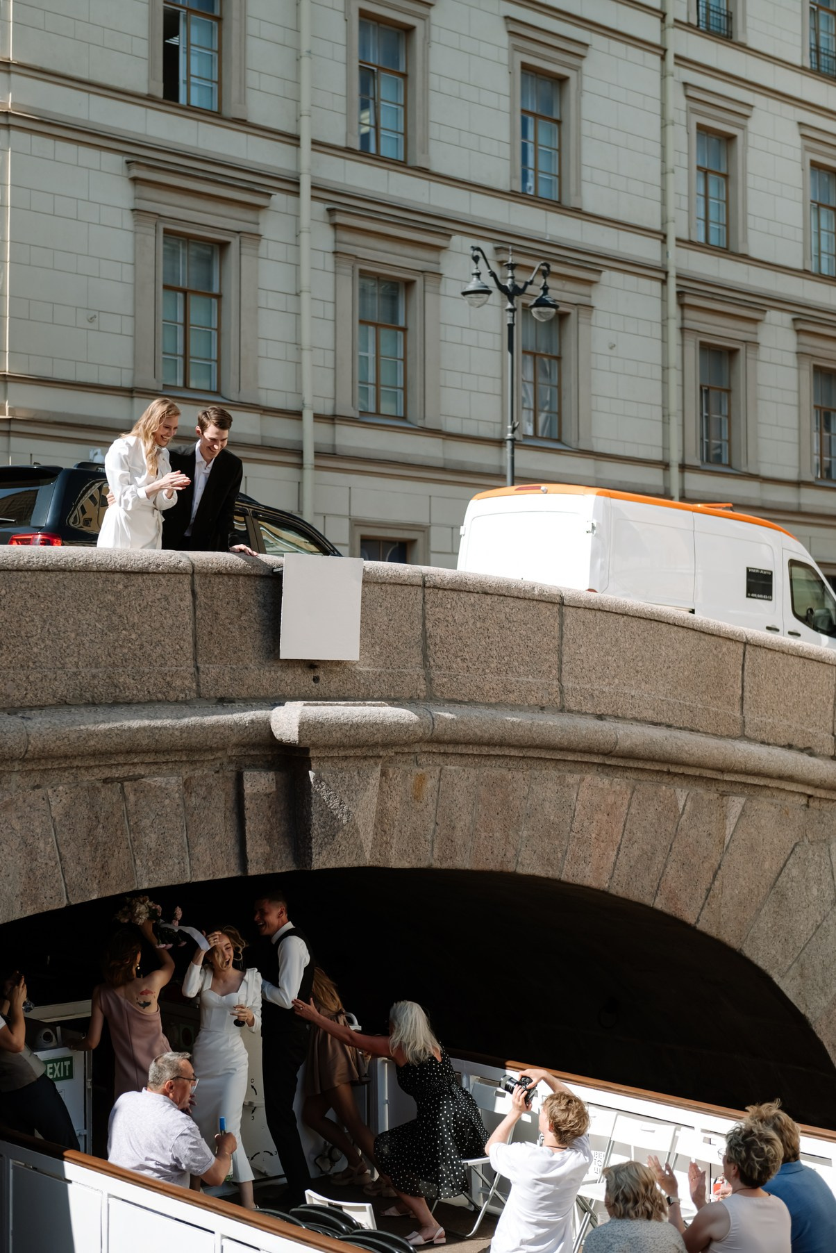Прогулка у Эрмитажа. Свадебный и сеейный фотограф в Санкт-Петербурге Елена Худякова