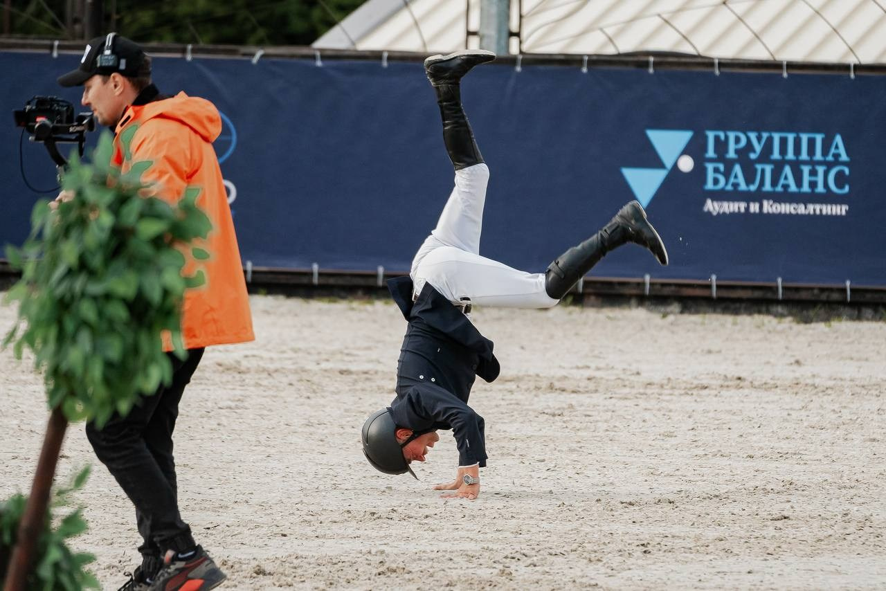 Международные соревнования по конкуру «БИЗНЕС НА КОНЕ». Куракина Дарья • Конный фотограф