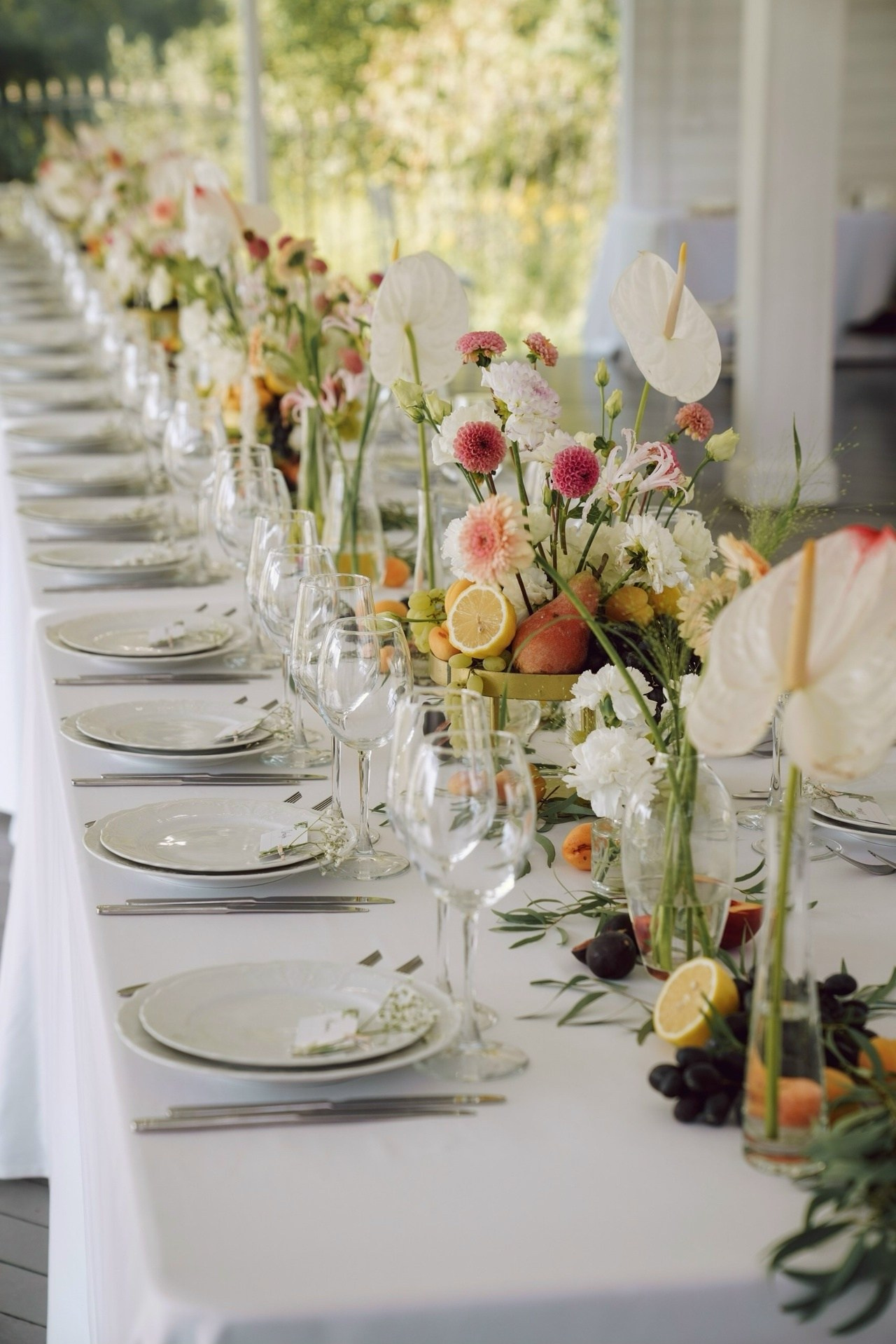 Декор Джуси роуз. Подрядчики и друзья сети свадебных площадок House for wedding