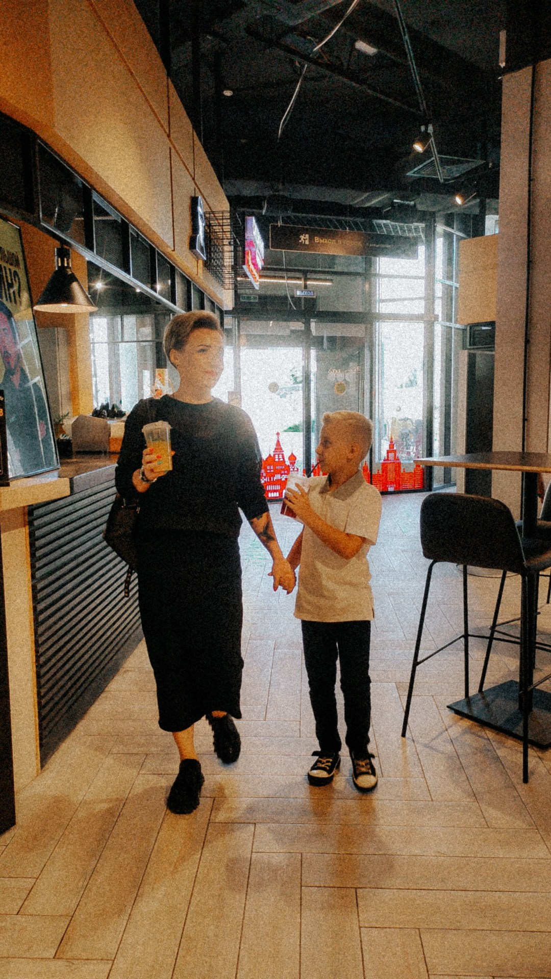 Семейная*Татьяна и сын Андрей* 🏡. Мобильный фотограф|Визуал|Контент Москва Елена Молнар