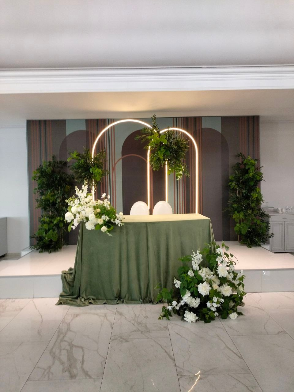 цветы на заказ. цветы. флорист дизайнер. клиентский сервис. головинский район. сао. флорист ховрино. флорист головинскийрайон. флорист клин. оформление цветами. цветочное оформление. оформление живыми цветами. современная флористика. камерная свадьба. большая свадьба. флорист на свадьбу москва. декоратор на свадьбу. концепция свадьбы. ручная работа. маленькая свадьба. бюджетная свадьба. дорогая свадьба. работа на заказ. живые цветы. украшение живыми цветами