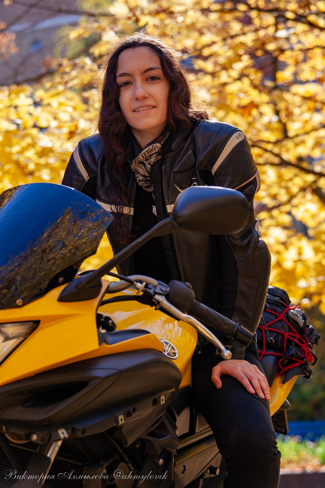 Алина Вартанова (Yamaha Diversion F 600). Виктория Ахмылова. Фотограф в Москве