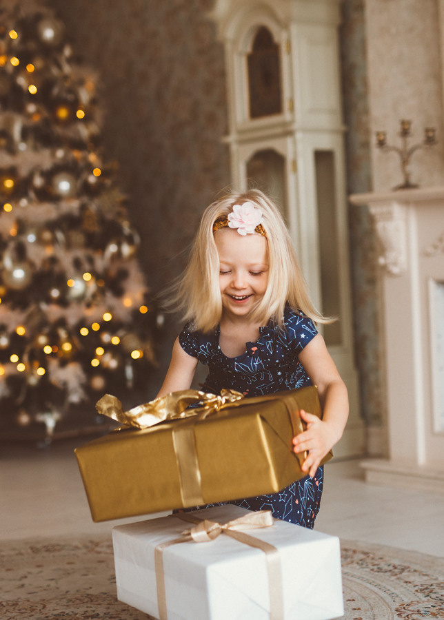 Что тебе подарить?!.... Фотограф Наташа Румянцева