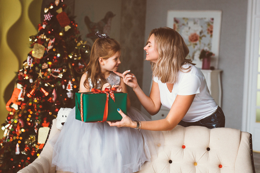 Па-па-па-па-подарочки. Фотограф Наташа Румянцева