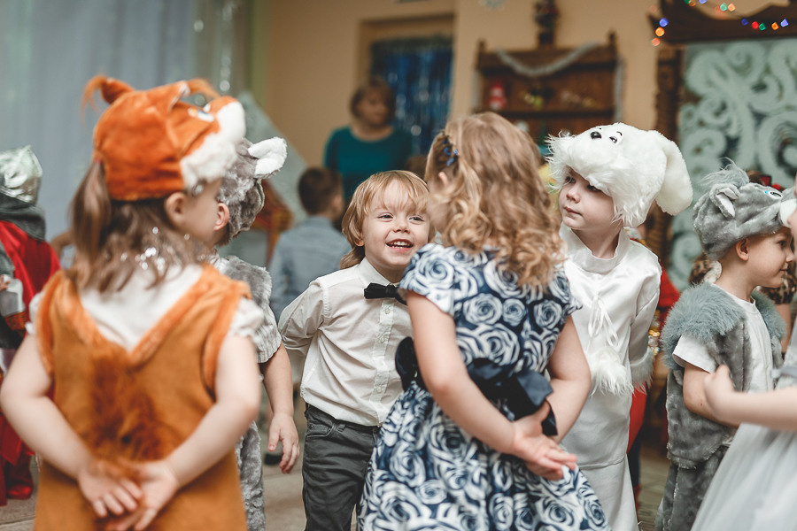 НОВОГОДНИЙ УТРЕННИК В ДЕТСКОМ САДУ. Фотограф Наташа Румянцева