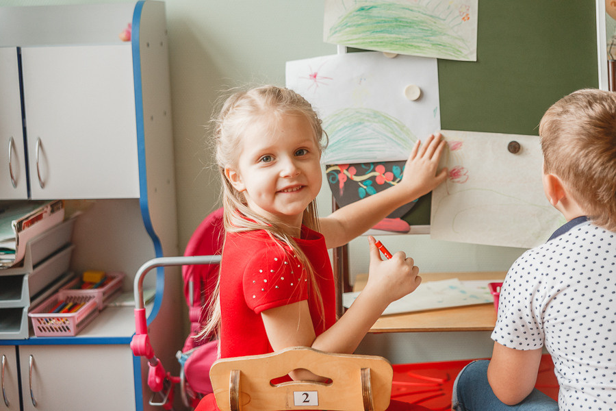 ОДИН ДЕНЬ В ДЕТСКОМ САДУ |  1869 Переделкино. Фотограф Наташа Румянцева