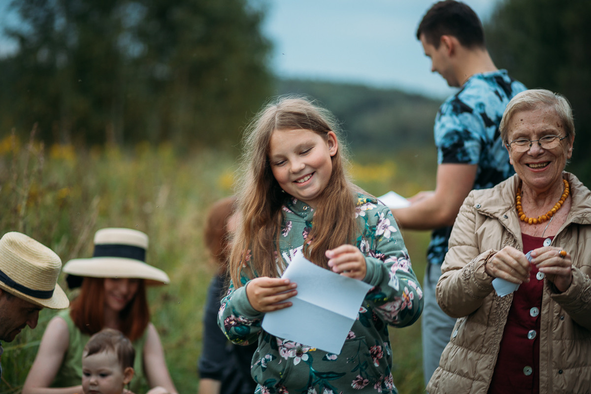 Про шляпы и самолёты. Фотограф Наташа Румянцева