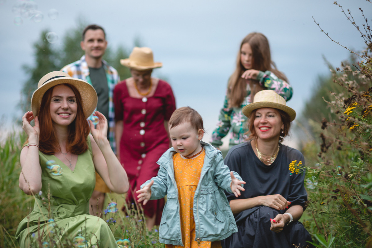 Про шляпы и самолёты. Фотограф Наташа Румянцева