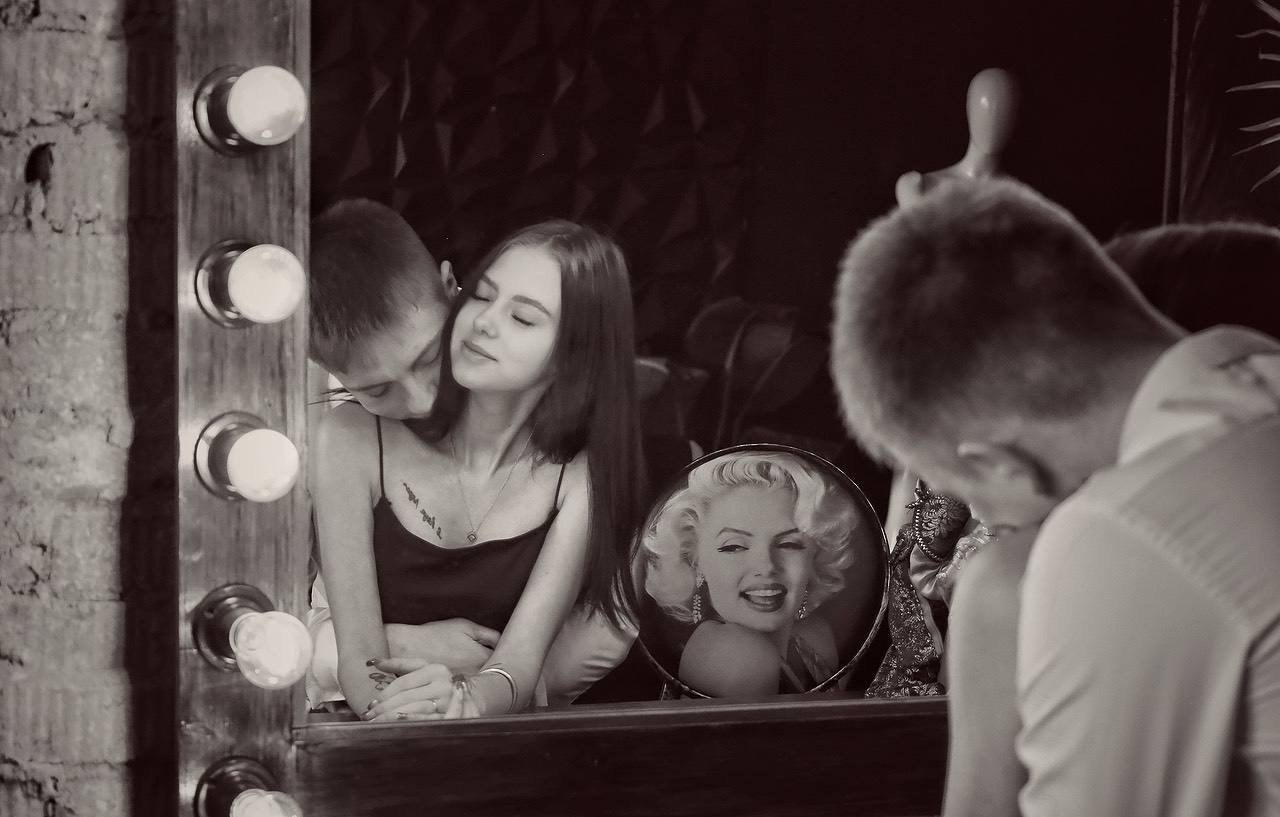 Family. V I KA P H O T O