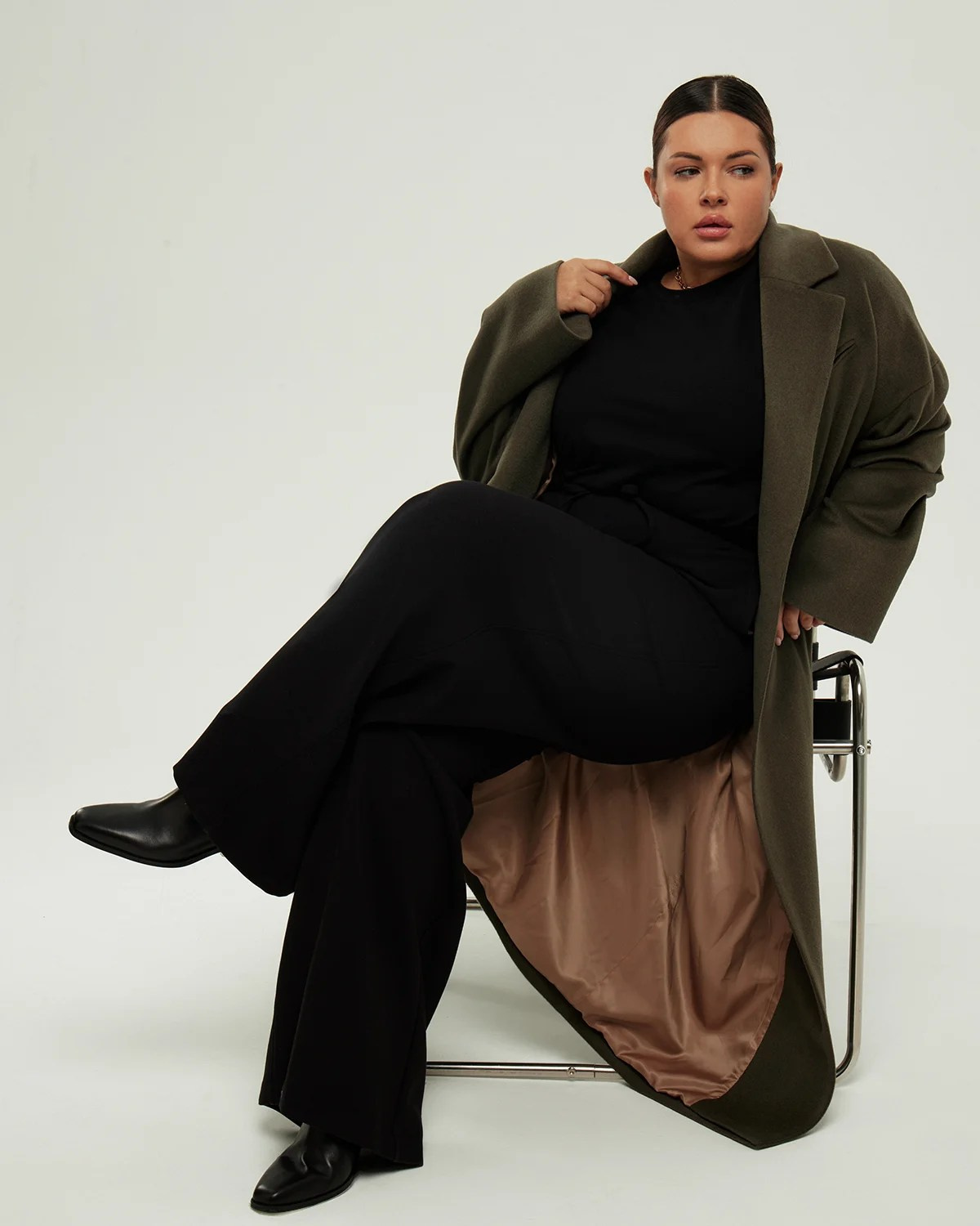 Элеонора, 52-54, 170 см. KED Production — продакшн из СПб. Создаём фото, видео и контент, который помогает брендам и селлерам продавать больше