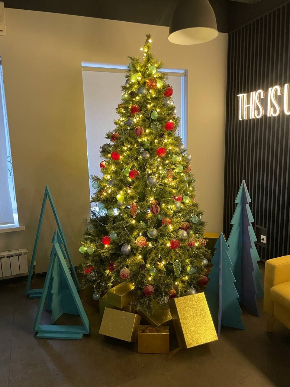 украшение ёлки. новый год. новогоднее украшение