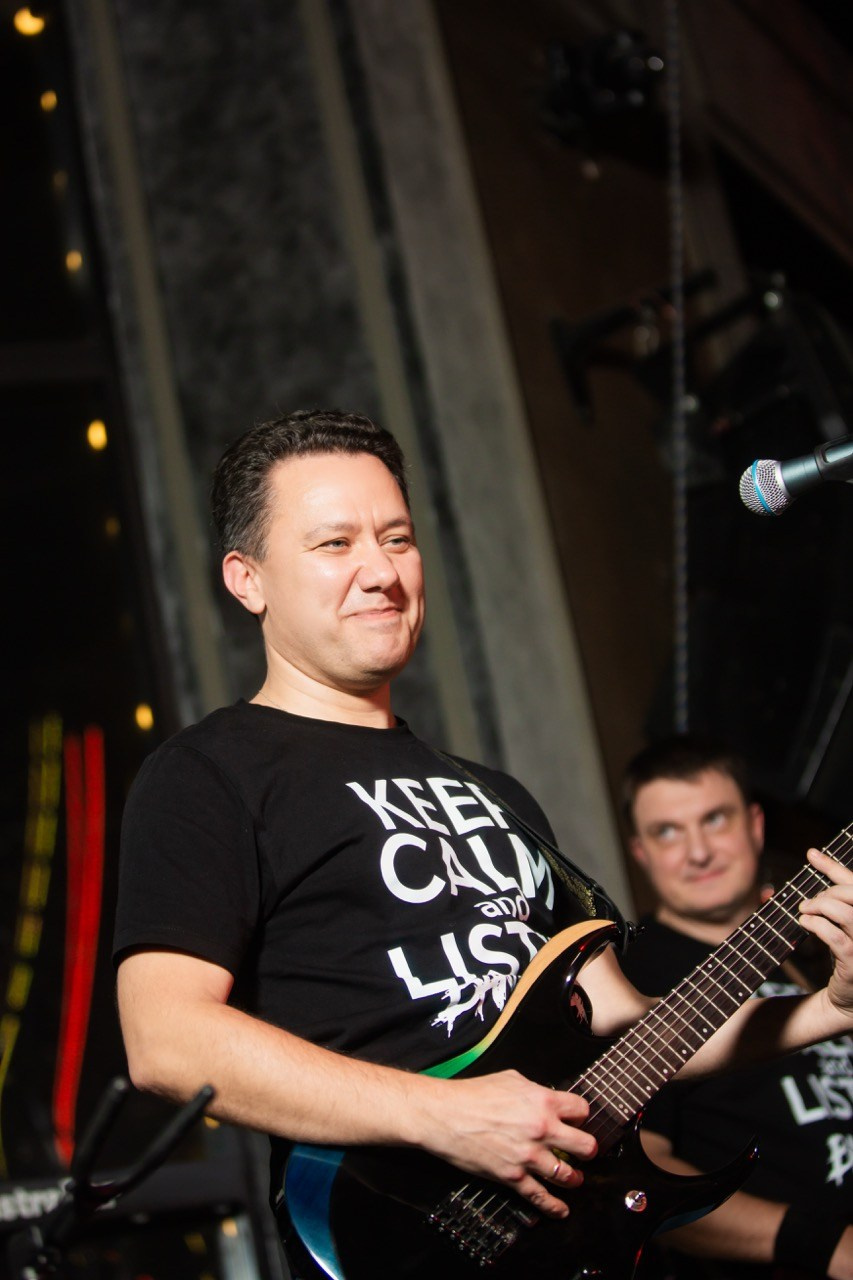 LЮSTRA bar 10.12.2025. Московская кавер-группа BankBand