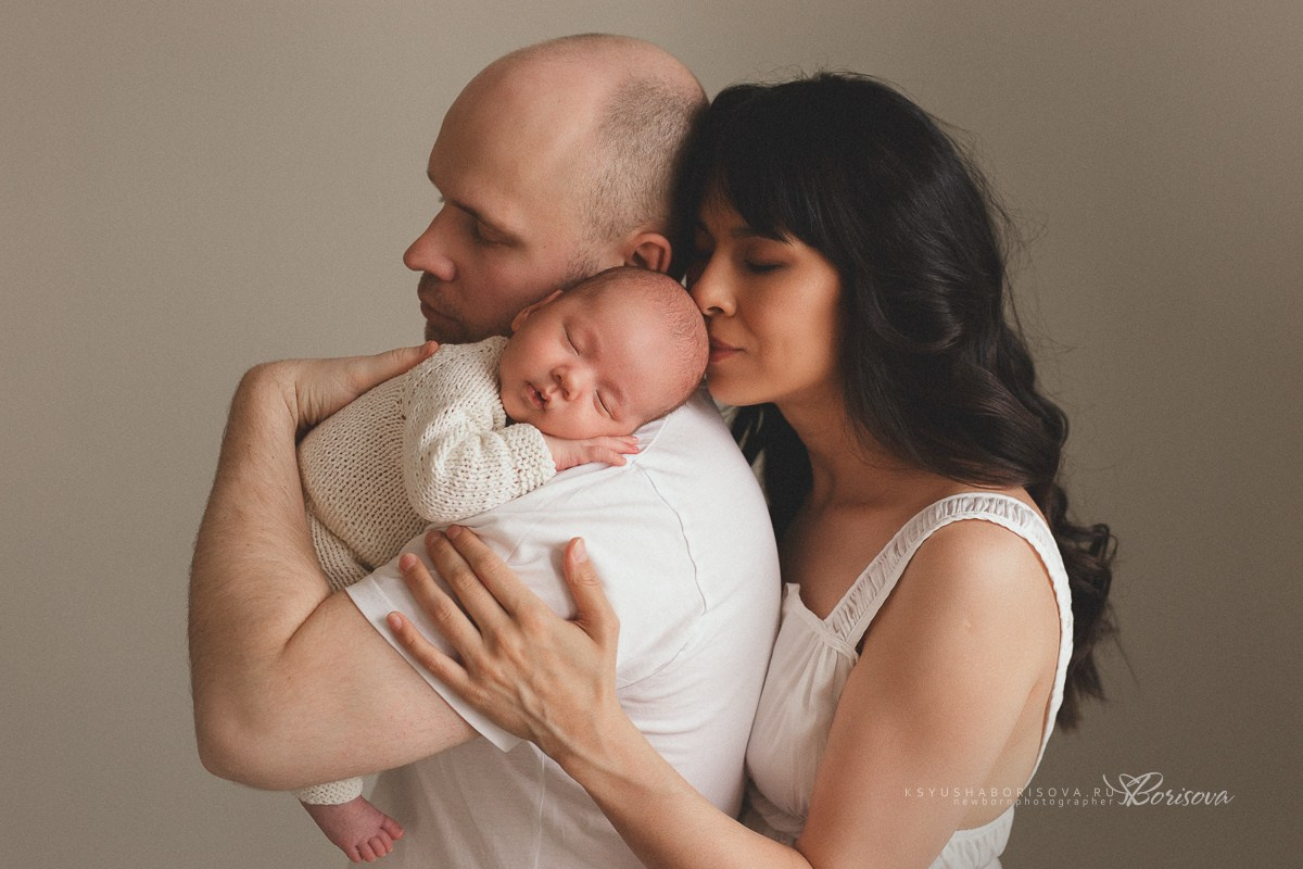 Пример фотосессии Lifestyle в студии. Фотограф новорожденных в Магнитогорске Ксюша Борисова
