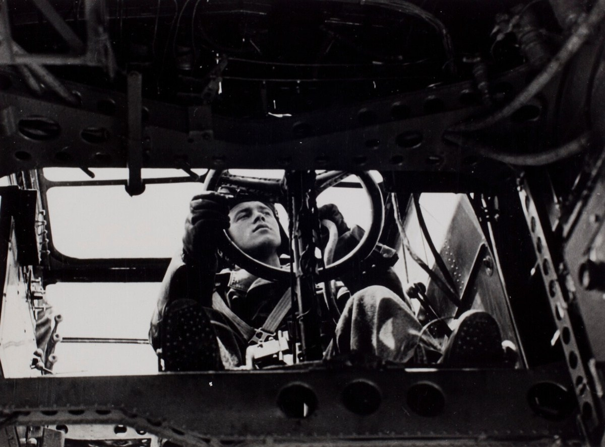 Фотографы, изменившие мир: Роберт Каппа. Фотограф Антон Швец — Монохромная реальность