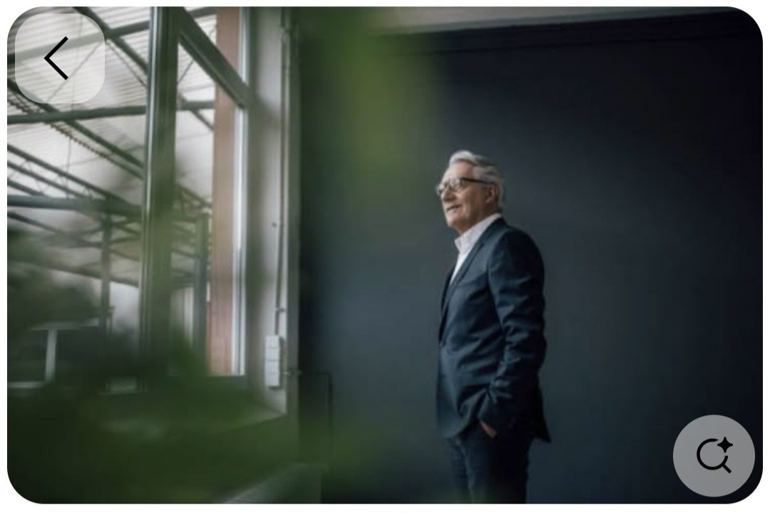 Деловой контент в городской среде. Фотограф в Екатеринбурге Переверзева Анна