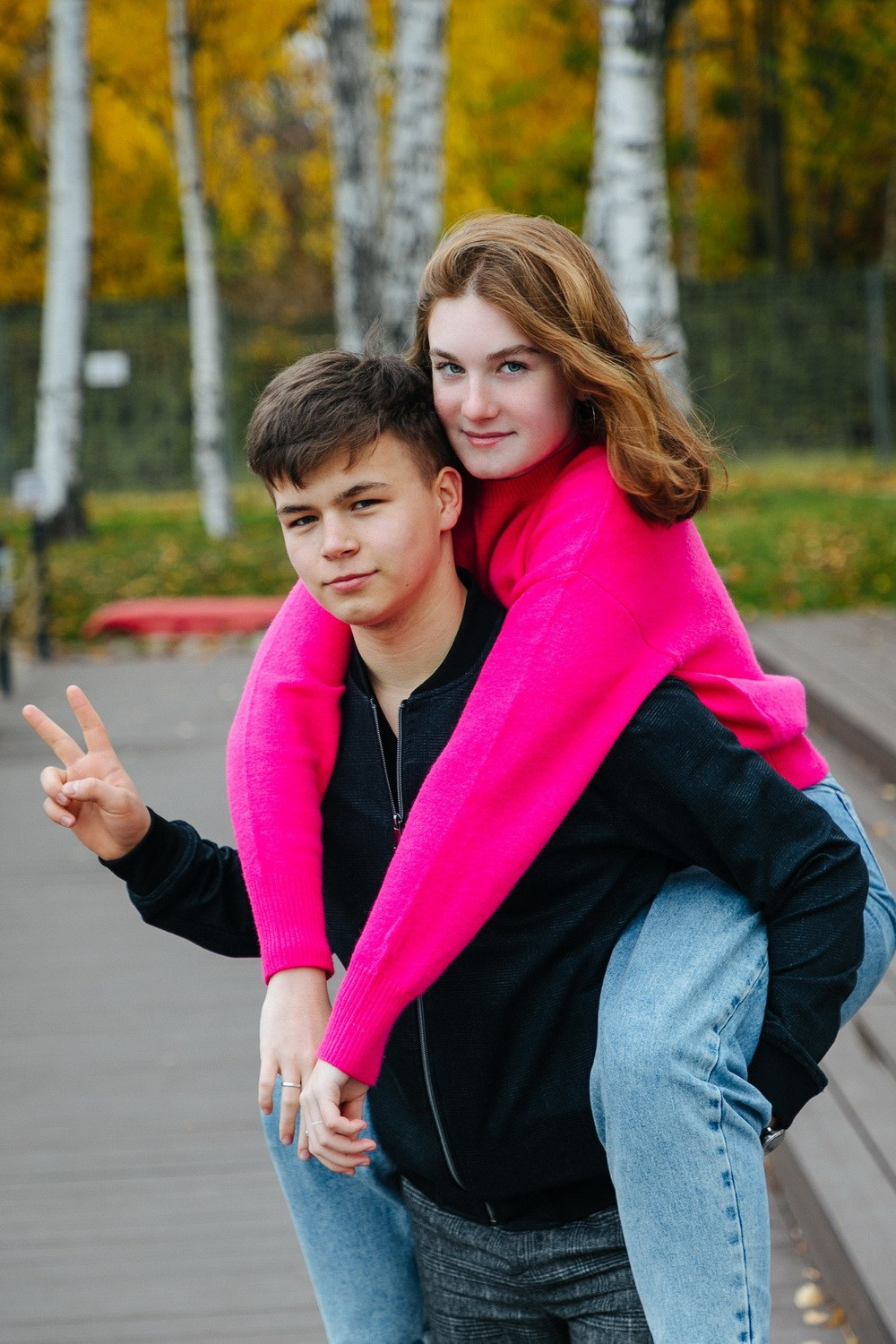 Фотопрогулка для школьного альбома, фотограф Денис Шмигирилов. Фотограф крещение венчание в Петербурге! Помогает подобрать храм и посоветовал душевного батюшку в СПб