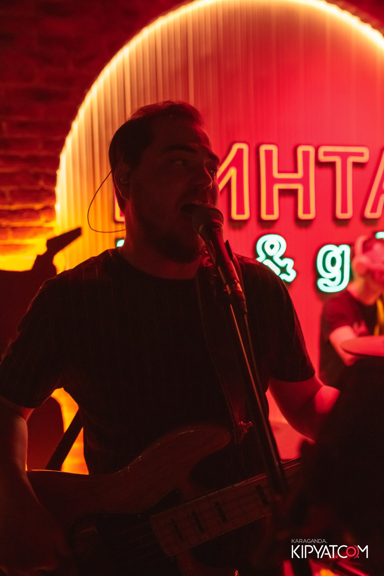 Пинта Bar & Grill на ул. Таттимбета. Кипятком Караганда