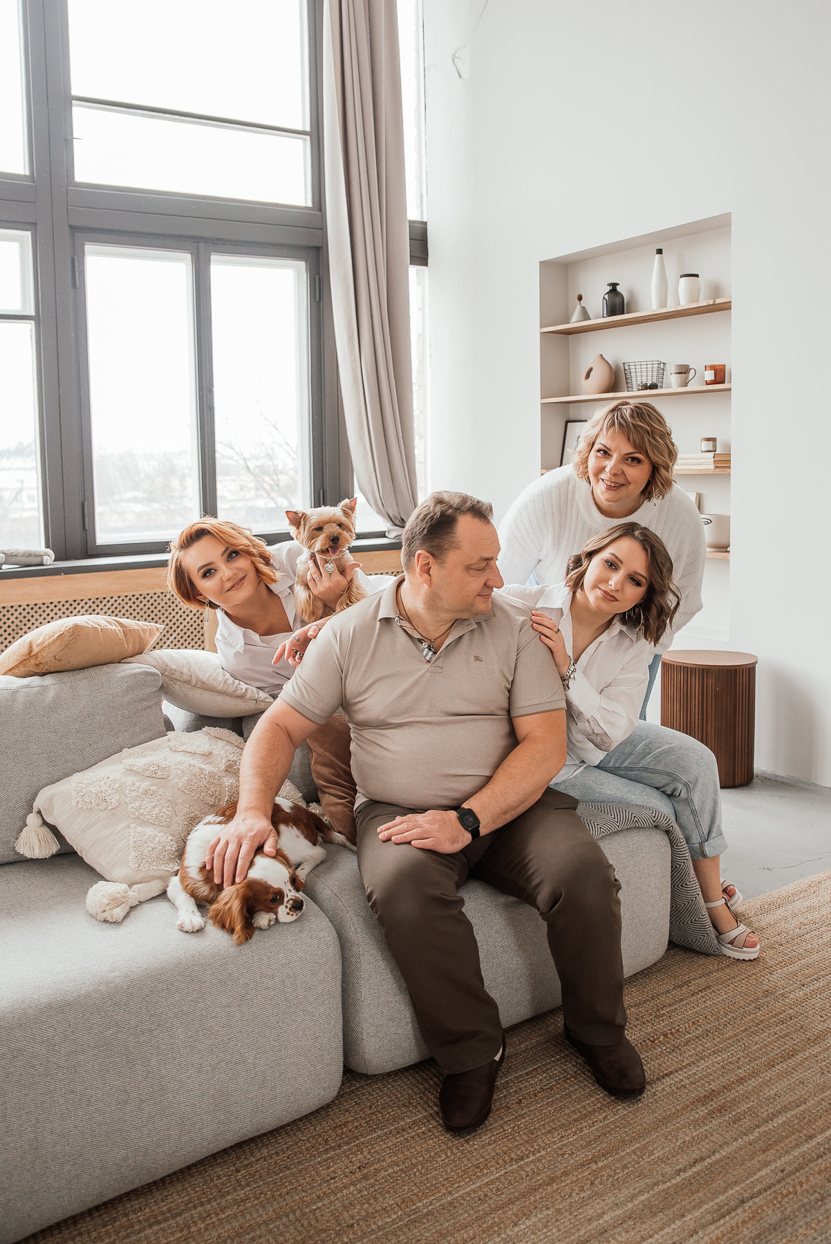 Happy Family_Ирина, Анатолий, Настя и Вика. Свадебный и семейный фотограф в Минске Яна Новак
