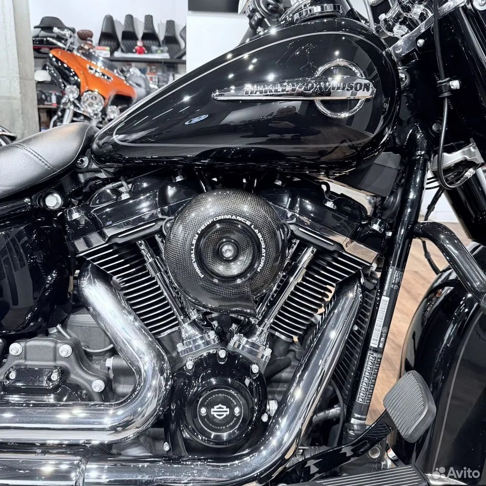 2018 Heritаgе Вlack Editiоn. Hello Davidson, Москва. Только хорошие мотоциклы…