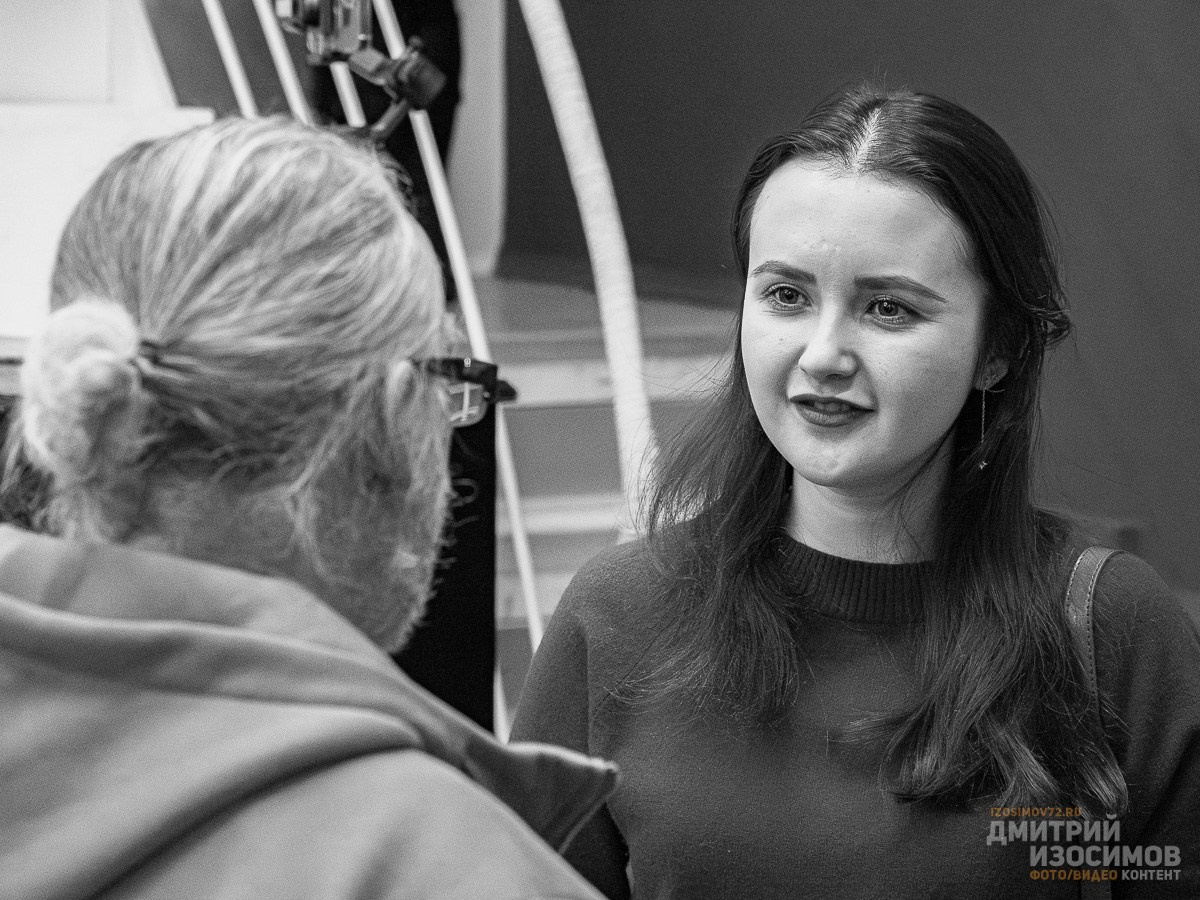 Открытие выставки Олега Яхнина