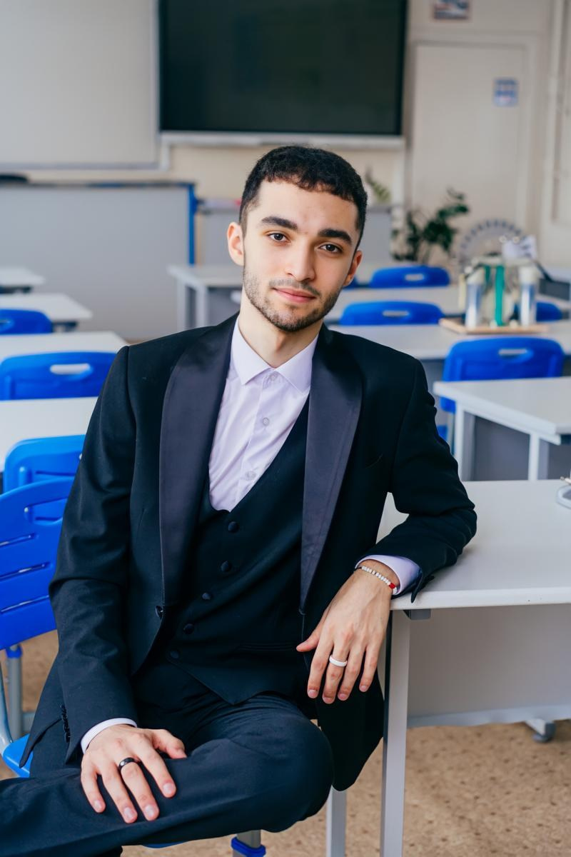 11 класс. КЛАСС | Выпускные альбомы в Нижневартовске