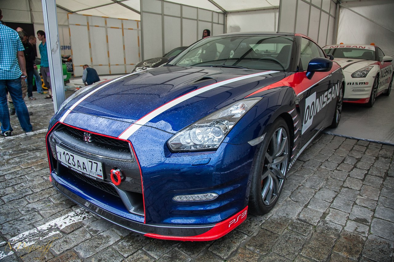 Nissan Nissmo Drive. Профессиональный фотограф Дугинов Николай | Екатеринбург