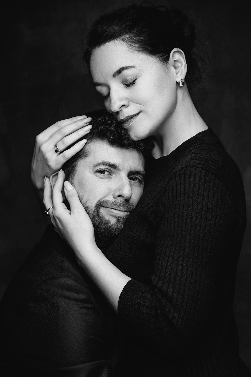 U-ray: Художественный чёрно-белый портрет. U-ray