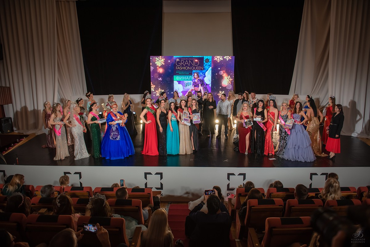 GrandFashionShow2024. Семейный и коммерческий фотограф в Сочи Александр Бодунов