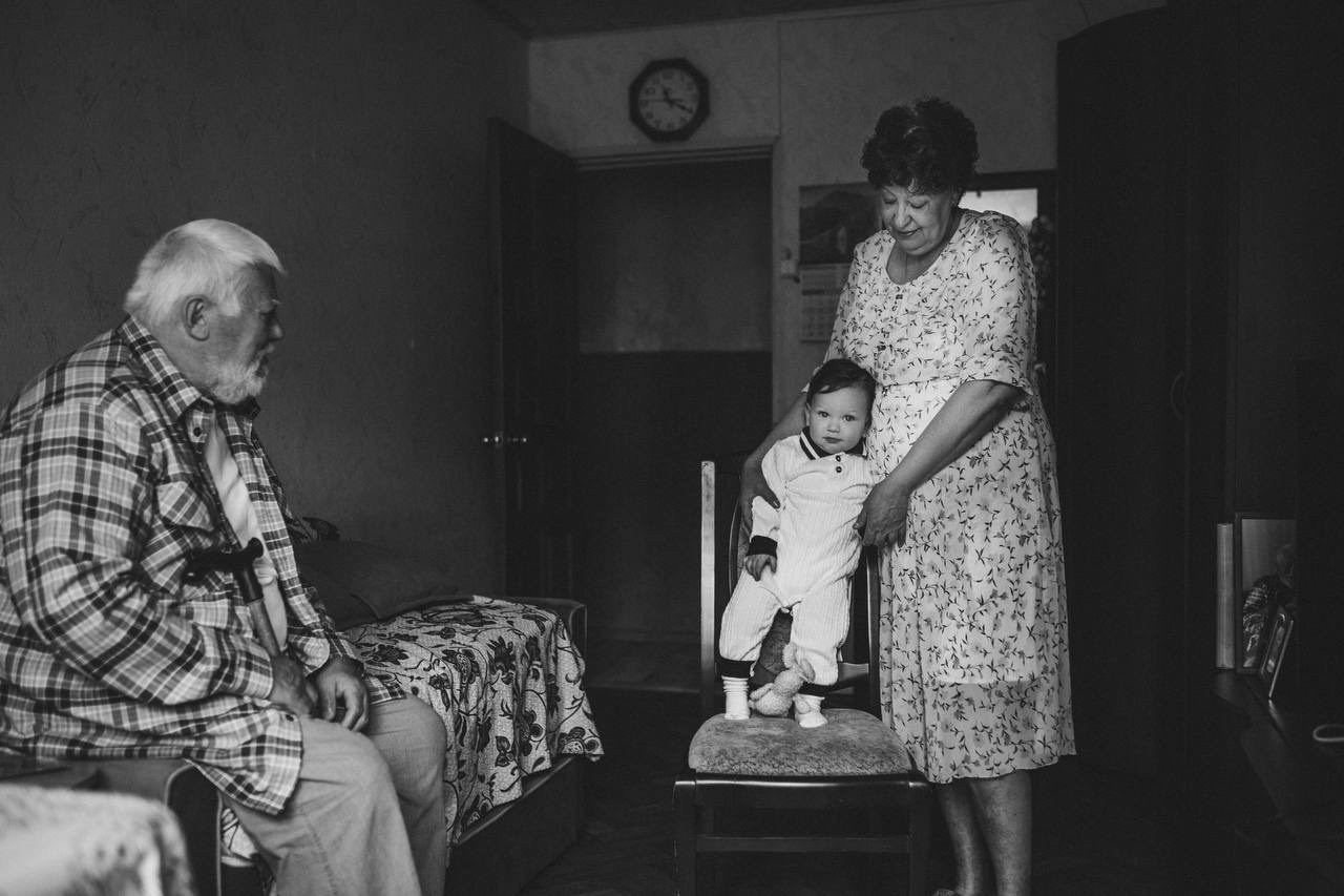 Семейная фотосессия дома. Семейный фотограф в Москве Марина Аргунова