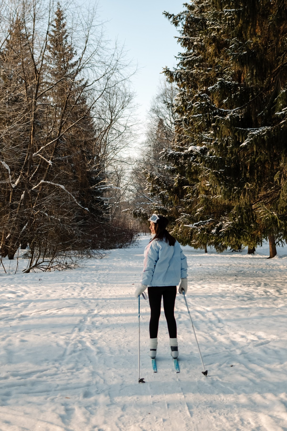 Прогулка с лыжами. Свадебный и семейный фотограф в Санкт-Петербурге Елена Худякова