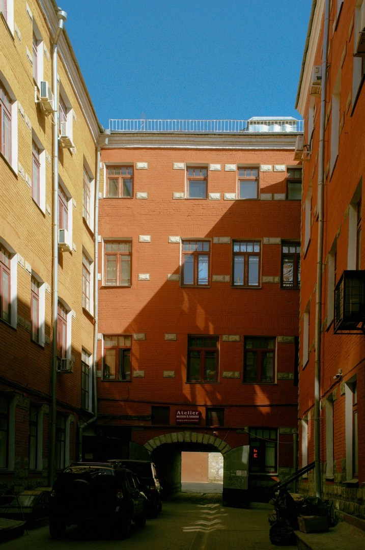 Городские светы / city flowers of light. Руслан Шувалов (поэтограф)