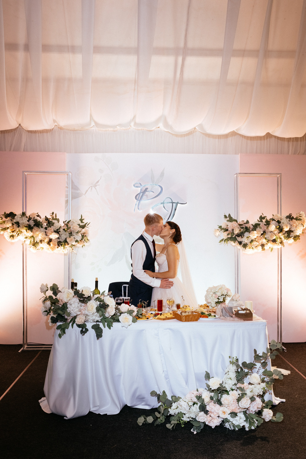 Гульназ и Рустам. Свадебный и семейный фотограф Ксения Шекк Екатеринбург