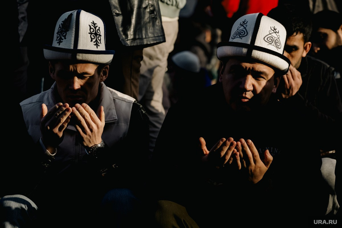 Ураза Байрам. Роман Наумов профессиональный фотограф