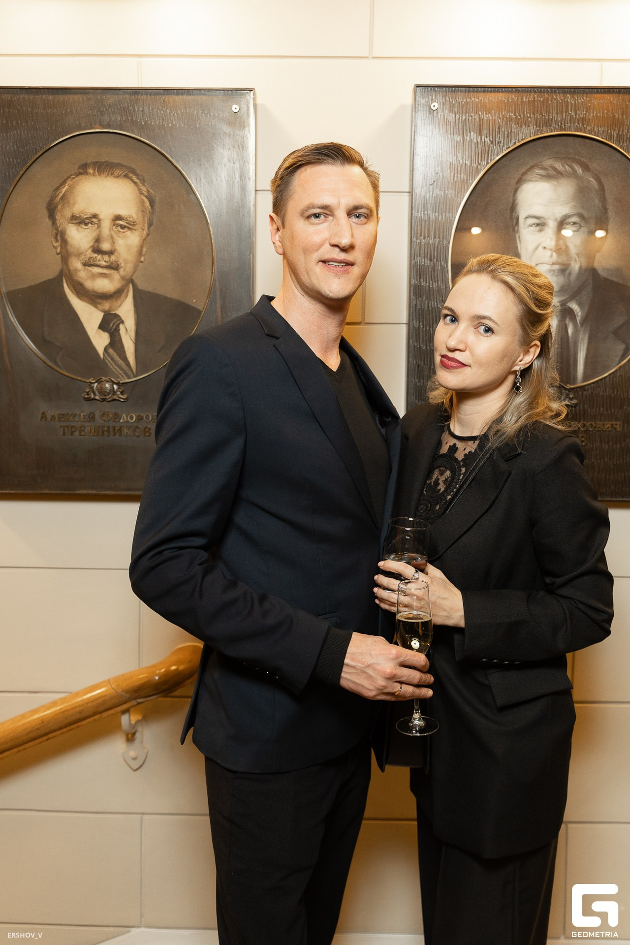 THE PLACES. EXHIBITION AND ART SHOW. PAVEL KIR