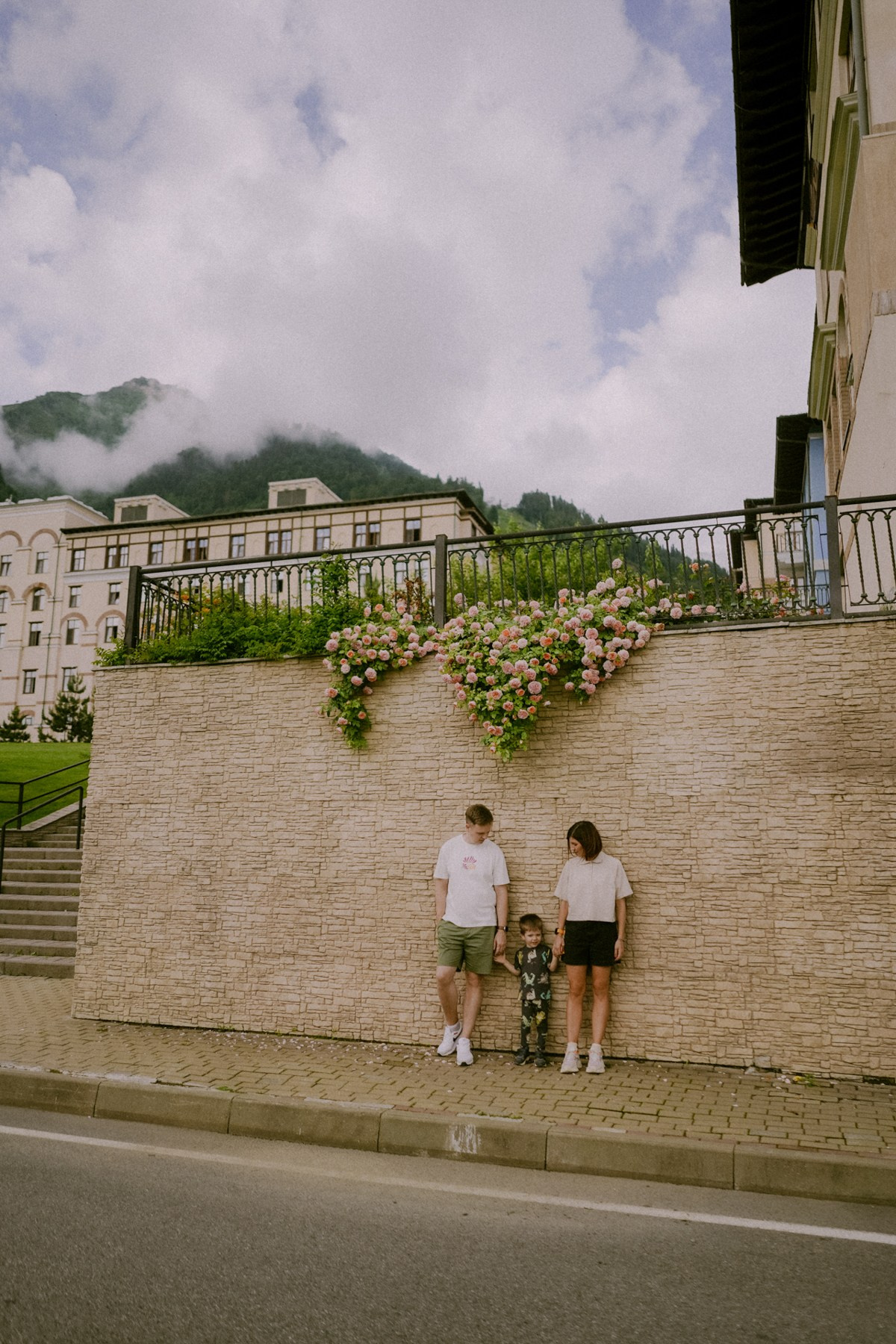 Семейная прогулка на Красная Поляна 960 и 2200 метров н. у. м. Свадебный фотограф — Сочи, Адлер, Сириус, Красная Поляна, Роза хутор