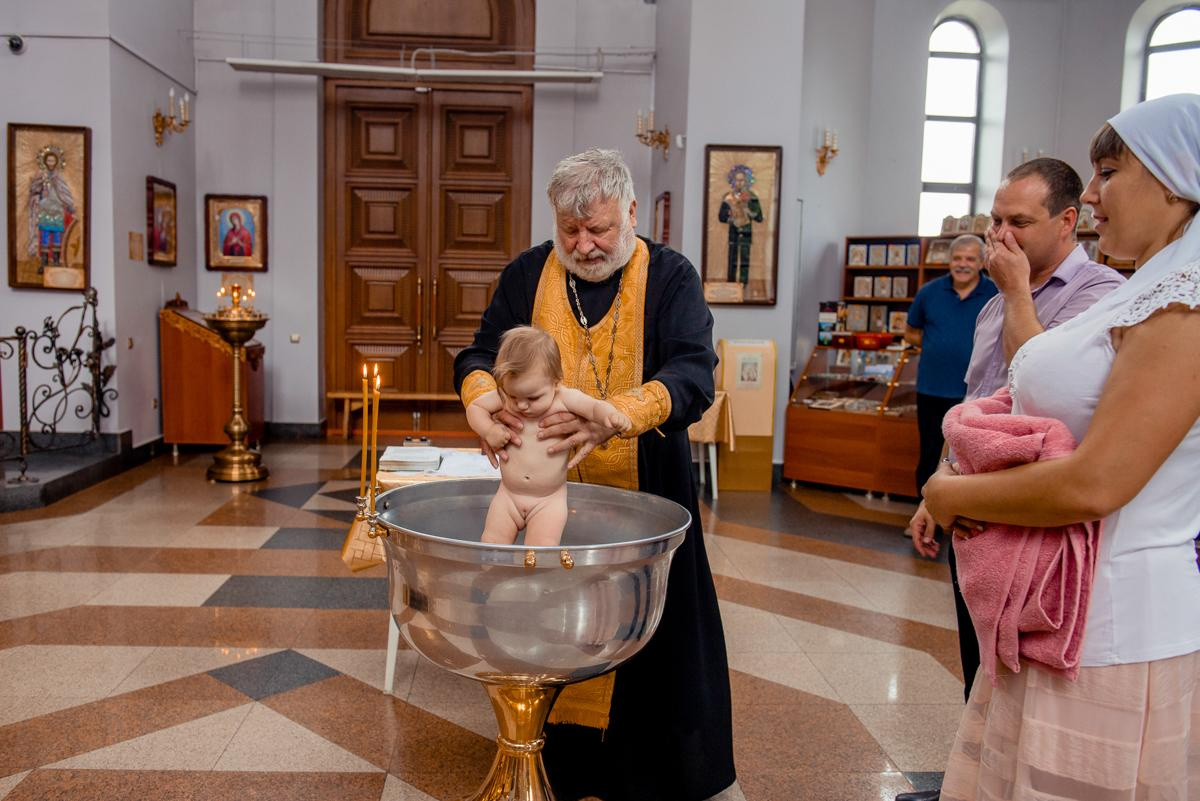 Крещение. Свадебный и семейный фотограф в Волгограде Семисотнова Камилла