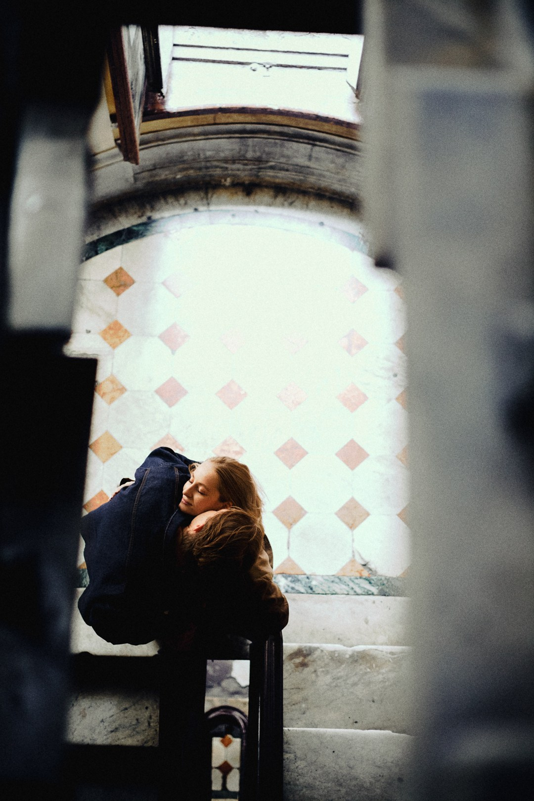 Лавстори в Петербурге. Юлия Астра: Фотограф в Санкт-Петербурге. Снимаю женские портреты, уличные съёмки в Петербурге и людей с их собаками