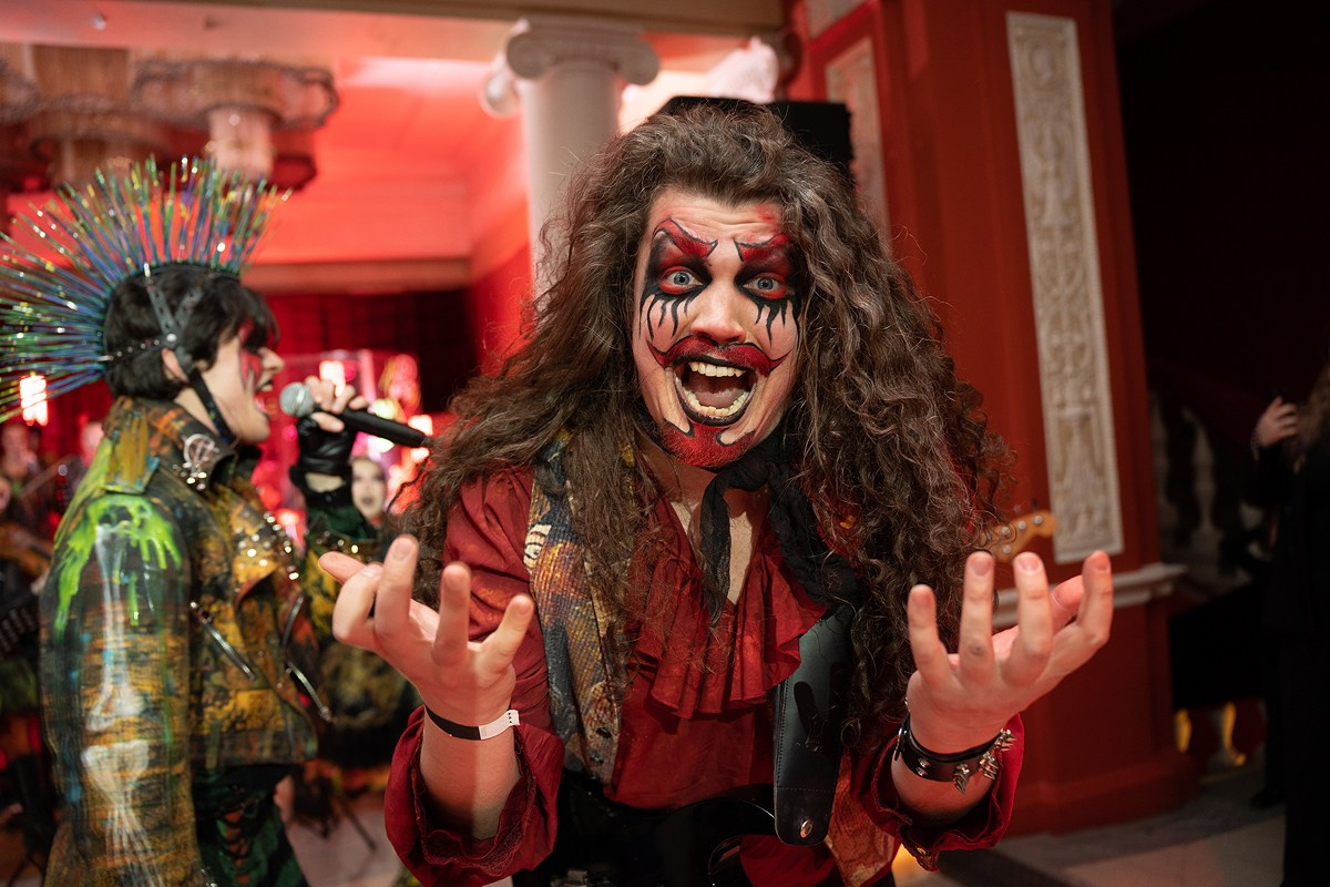 Где рок встретился с оркестром. Imperial Orchestra: премьера «КИШ.НАВСЕГДА». Фотограф Мария Ковкова