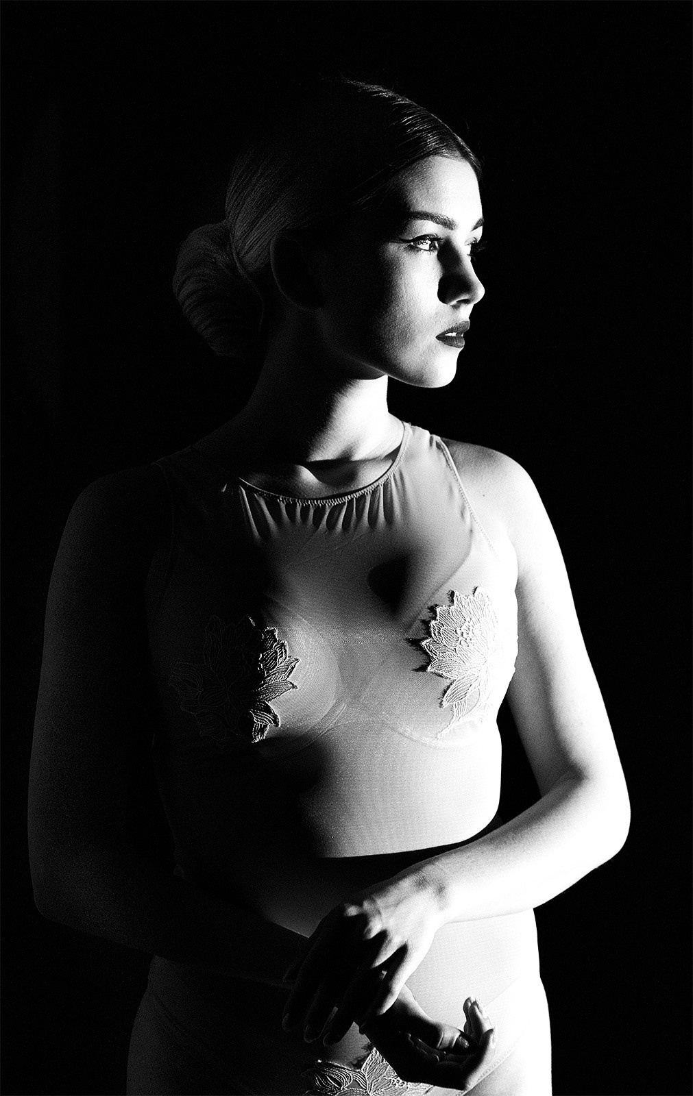 Фотосессия с проектором в Выборге. Фотограф Илья Киряков.