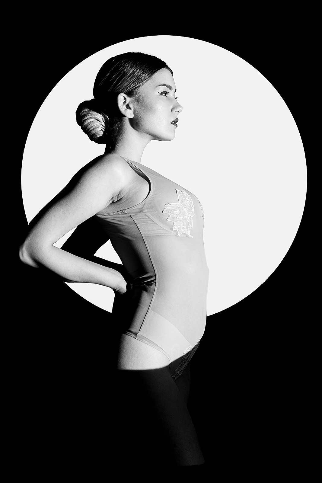 Фотосессия с проектором в Выборге. Фотограф Илья Киряков.