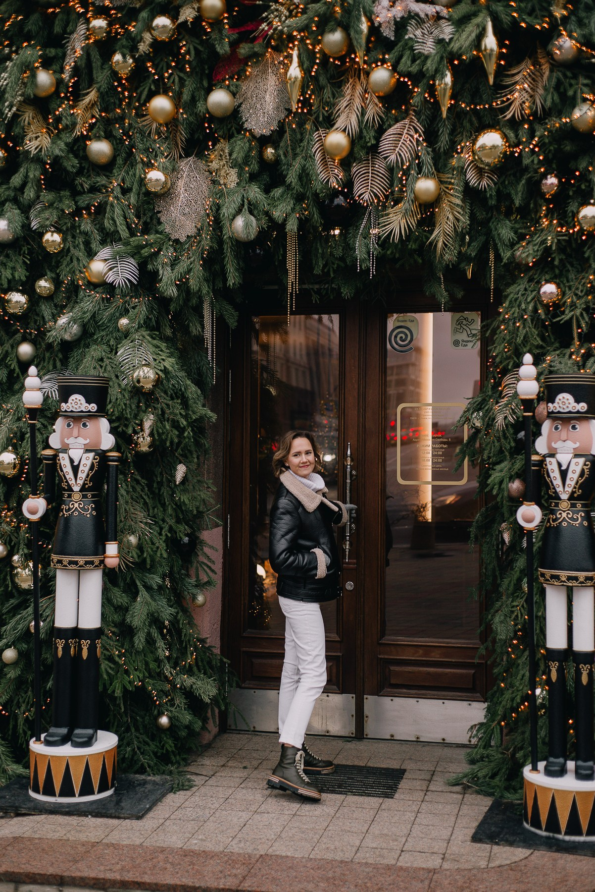 Вера_городская прогулка. Свадебный и семейный фотограф в Минске Яна Новак
