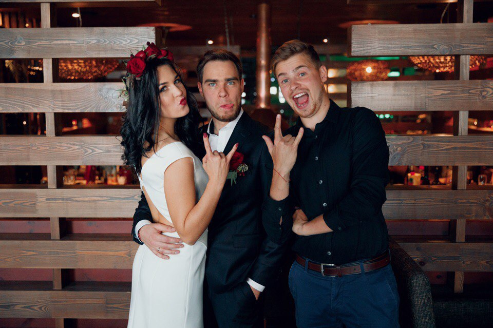 Фото с молодоженами. Илья Сергеев - Ведущий мероприятий Тверь, Москва, Россия