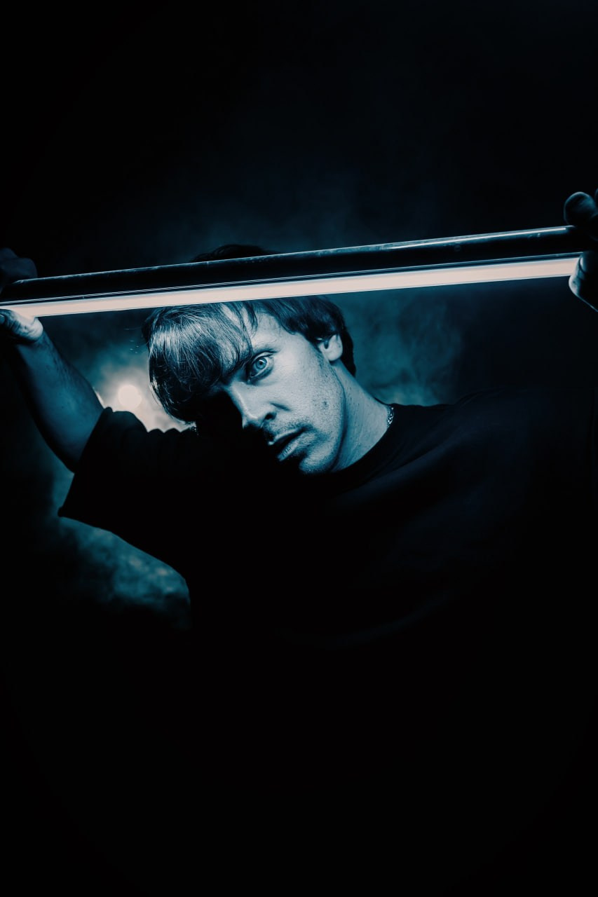 Арсений Попов. Фотограф Лосев Артём