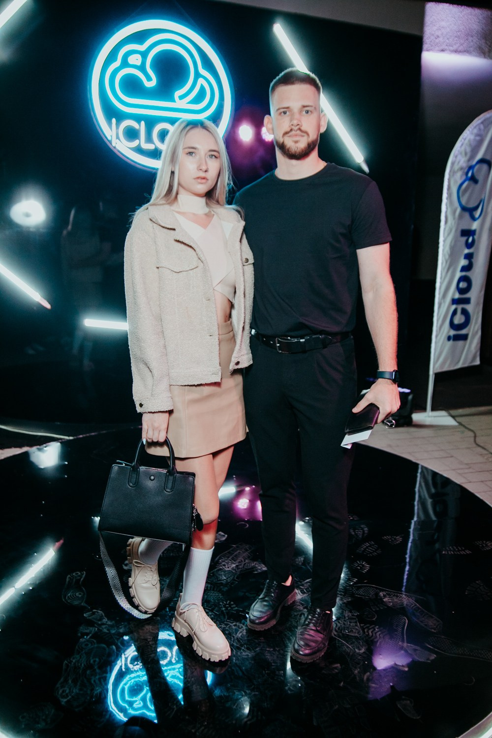 Презентация «Iphone 15». Свадебный и детский фотограф в Волгограде Слава Белов