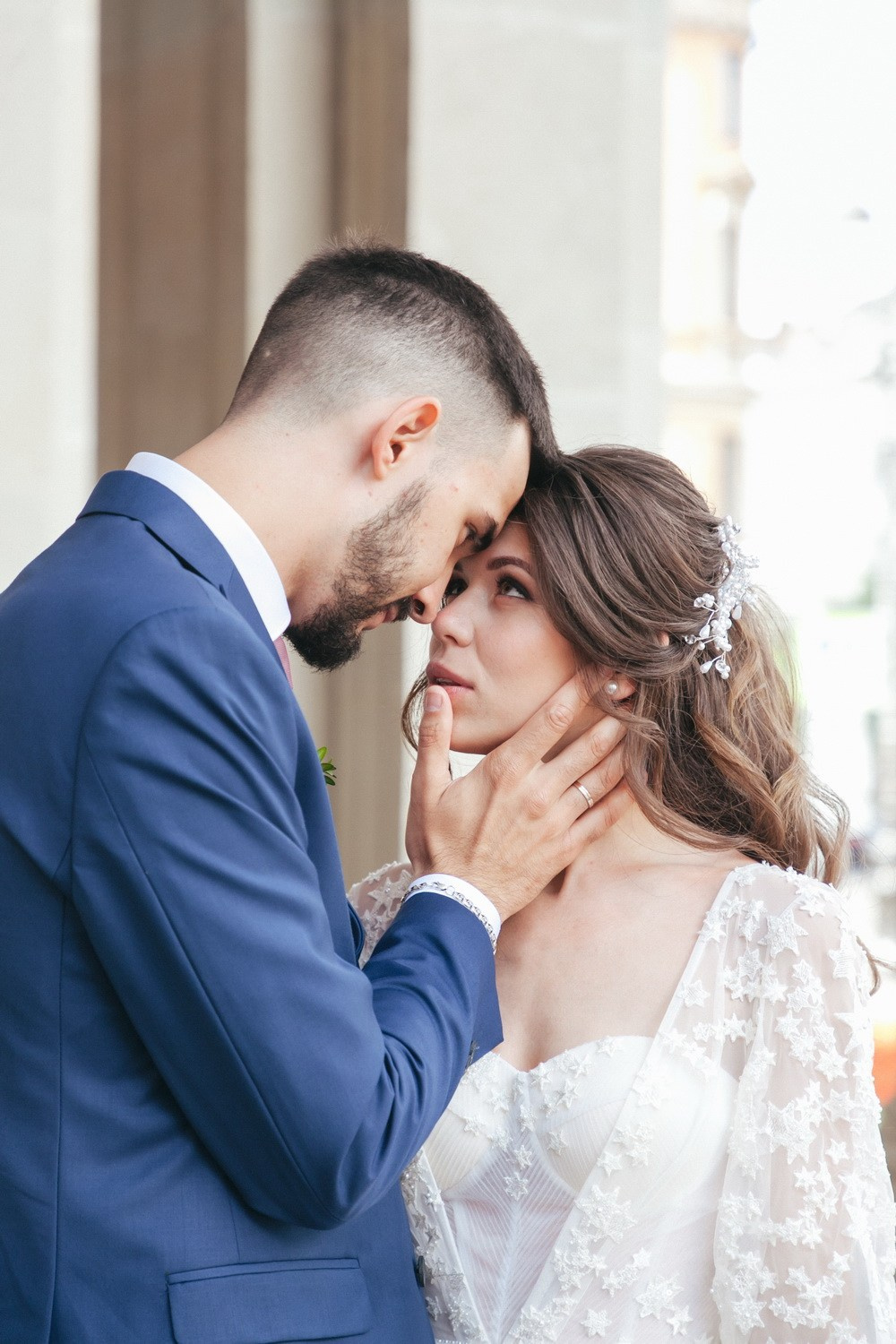 Свадебная фотопрогулка по СПб. Фотограф крещение венчание в Петербурге! Помогает подобрать храм и посоветовал душевного батюшку в СПб