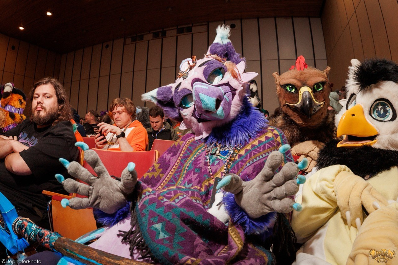 United Furry Convention 2026. Различные мероприятия и просто фотографии людей