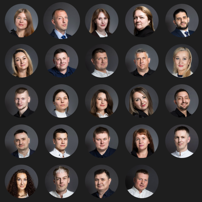Снято 30 деловых портретов в номере отеля. Портретный фотограф Катцын Николай | Москва