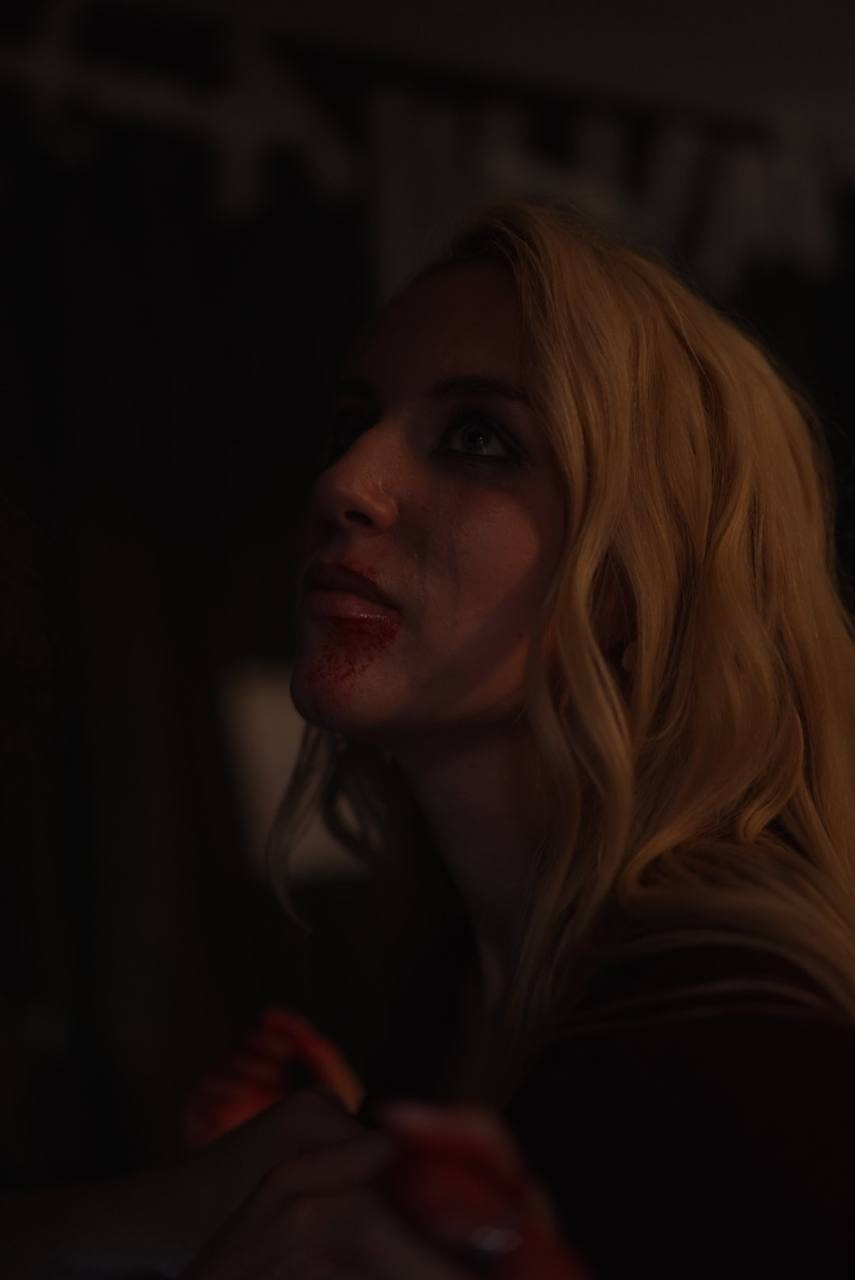 Полный метр «ЛИФТ В ПРОШЛОЕ». Фотограф, оператор и рилсмейкер в Москве — Ася Палагута