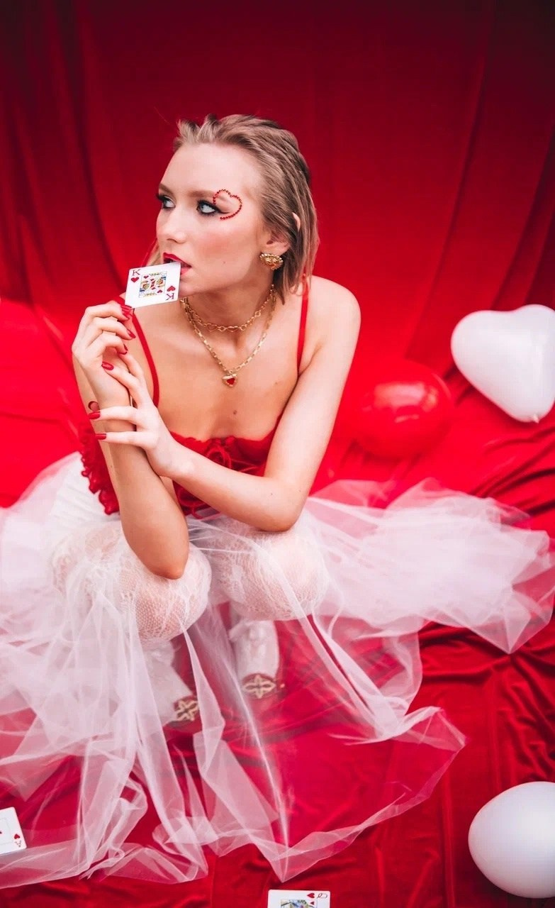 Valentine's Day. Невеста