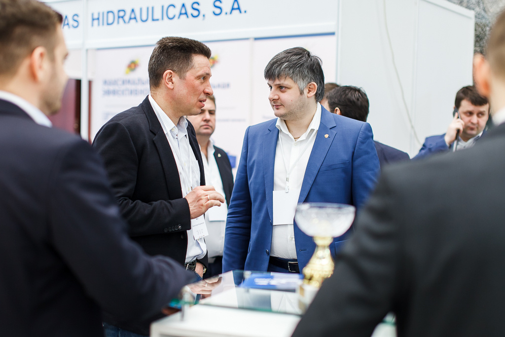 Международный форум «Лом чёрных и цветных металлов». Для компании Макс-Ин Трейд. Алёна Али. Фотограф в Москве